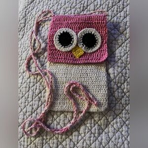 Handmade Crocheted OWL Crossbody Mini-Purse/Phone Holder in Pink/Cream